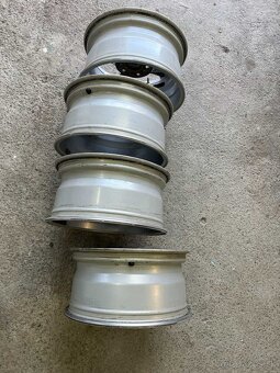 BMW Borbet cc80720 8x17 5x120 ET34 - 6