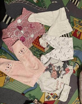 Detské oblečenie + prebaľovací pult - 6