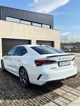 Škoda Octavia RS TS 2.0 TSI 2023 DSG - 6