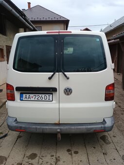 Volkswagen Transporter 1.9 TDI (2006) - 6