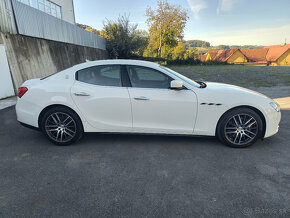 Maserati Ghibli 3.0 V6 1.MAJ.ČR/DPH/NAVI/2XALU/LED/SERVISKA - 6