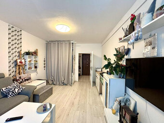 EXKLUZÍVNE NA PREDAJ – 3-IZBOVÝ BYT S DVOMA BALKÓNMI, UL. MO - 6