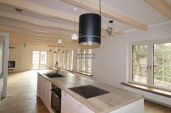 | DOM V ANGLICKOM ŠTÝLE 6 izb. KOLIBA - Vtáčie údolie - 6