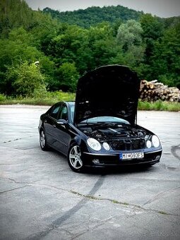 Mercedes-Benz E500 W211 (2003) – 225 kW - 6