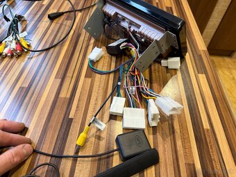 Android radio dotykove toyota auris , corolla - 6