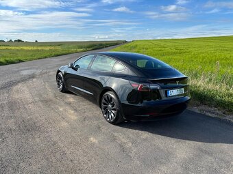 Tesla Model 3 Performance rv 2022 - 6