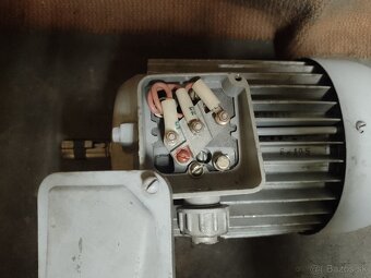 Predam elektromotor 2,2kw. - 6