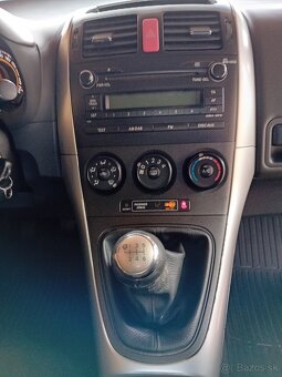 Toyota Auris Touring Sports Hatchback 97kw Manuál - 6
