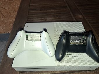 Xbox one s - 6