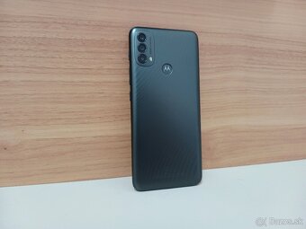 Motorola E40 - 6