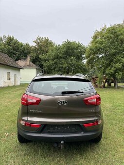 Kia Sportage 2.0 CRDi VGT 2WD LX - 6