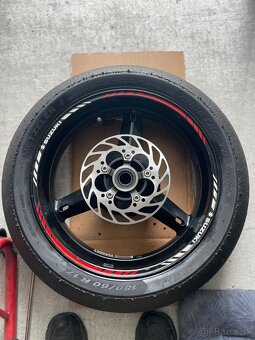 Suzuki GSXR 600RR k5 (okruhovka) - 6