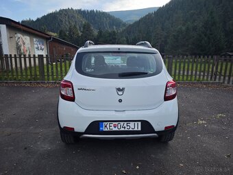 Dácia Sandero Stepway 0.9tce, 2014 - 6