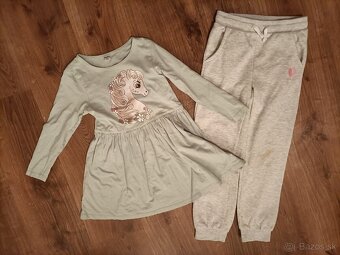 BALÍČEK DIEVČENSKÉHO OBLEČENIA - 6