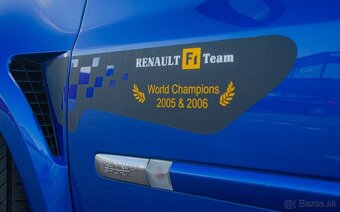 Renault Clio RS 2.0i 16V - 6