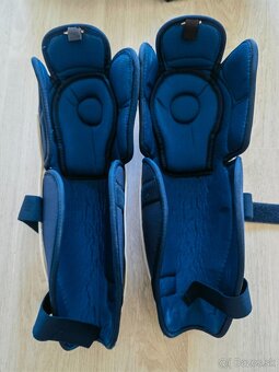 Hokejová výstroj - 6