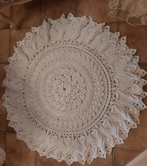 Koberec háčkovaný - 6