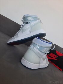 Nike Air Jordan 1 - 6