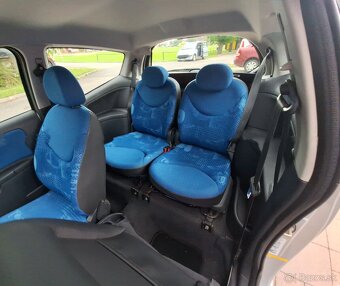Predám Citroën C2 1.1 44kW benzín - 6