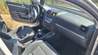 Volkswagen Golf 5 1,9 TDI sport - 6