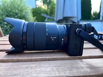 Sony Alpha A6400 čierny + E 18–135 mm f/3.5–5.6 II - 6