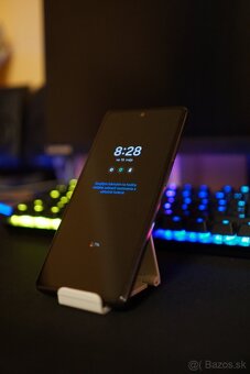 Predám Samsung A52 5G 128GB - 6