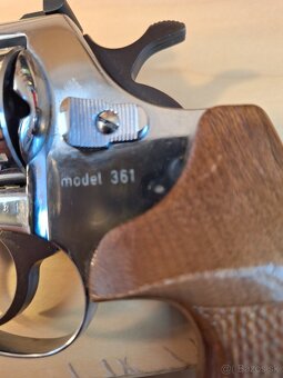 Predam revolver - 6