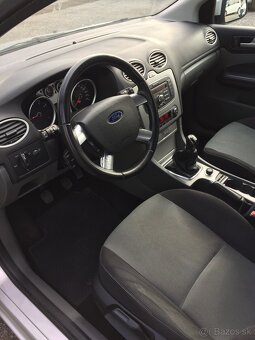 Ford Focus 1.6 16V Duratec Titanium 2 990 € - 6