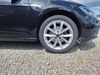 Volkswagen Golf, 1,0TSi ALU 17" NOVÉ PNEU - 6