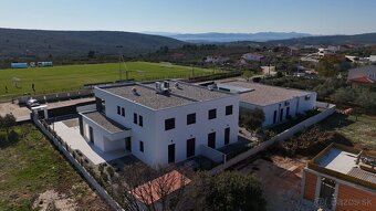 Moderný dom v pokojnom prostredí, Debeljak, Sukošan, 230 m², - 6