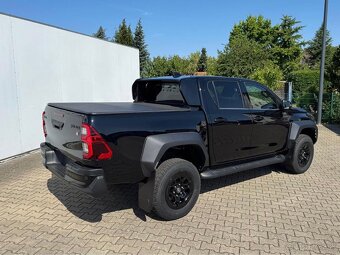 Toyota Hilux GR SPORT 2 MY25 NOVÉ VOZIDLO - 6