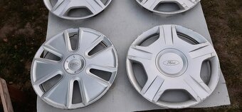 Ford Fiesta-puklice R14 - 6