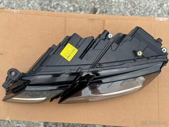 Octavia 3 FULL LED - 6