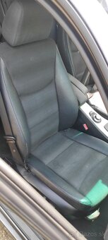 BMW rad 3 Touring BMW 320 d Touring A/T, Bohatá výbava - 6
