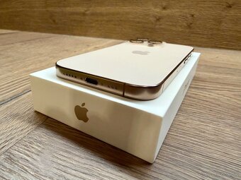 iPhone 16 Pro - 128GB - 800€ - 6