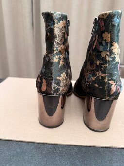 Ponúkam čižmičky - 6