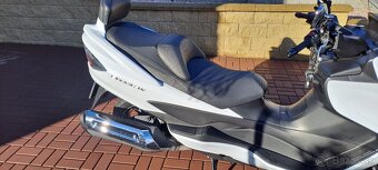 Suzuki Burgman AN400, ABS, r. 2016 - 6