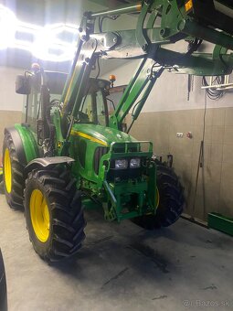 John Deere 5820 - 6