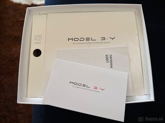 Zadny displej Tesla Model 3/Y - 6