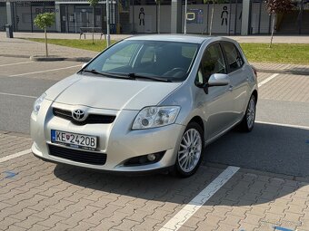 Toyota Auris 2.0D 2008 roč. - 6