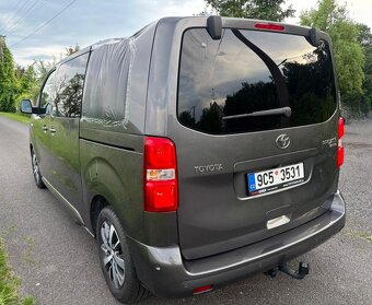 Toyotu Proace Verso VIP 2,0D 130Kw r.v 4/2022 6mist - 6