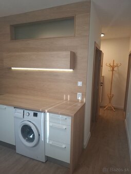 2 izbový byt - 60m2 - komplet rekonštrukcia - zariadené - 6