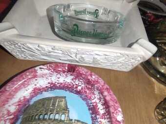 Kolekcia starých popolníkov - 6