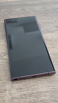Samsung Galaxy S22 Ultra 256GB / 12GB RAM - BURGUNDY - 6
