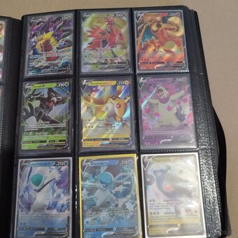 Predám zbierku pokémon kartičiek - 6