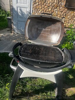 Plynový gril zn. Weber so stojanom - 6