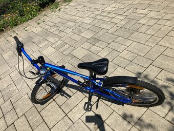 Predam hlinikovy bicykel Specialized Hotrock 20 6 rychlosti - 6