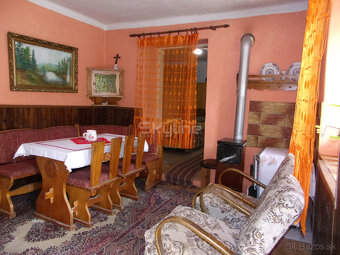 predaj útulný vidiecky dom 90 m2, pozemok 1360 m2, pôvodný s - 6