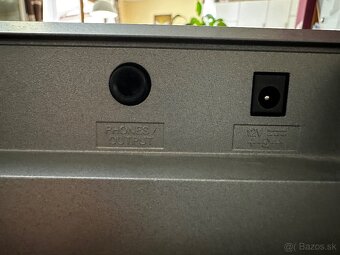 Predám keyboard Yamaha PSR E353 +stojan+pedál - 6