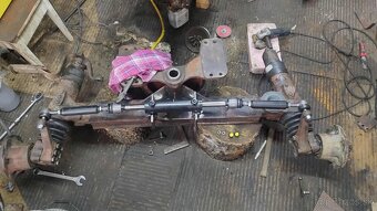 Predna náprava Zetor - 6